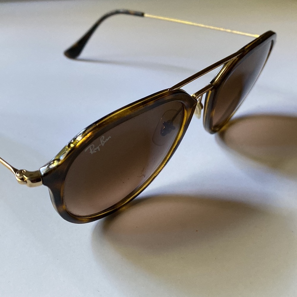 Ray-Ban Tortoise Shell Sunglasses - Picture 5 of 12